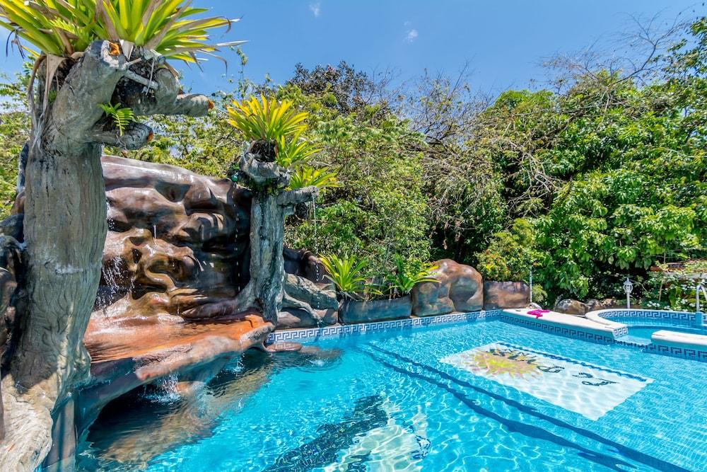 Le Priss Manuel Antonio